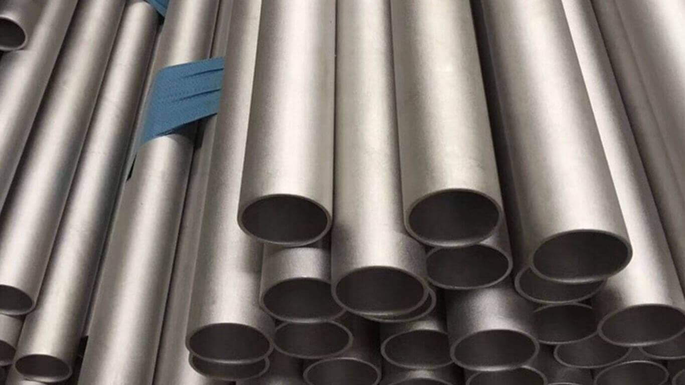 Stainless Steel 304L Pipes/Tubes